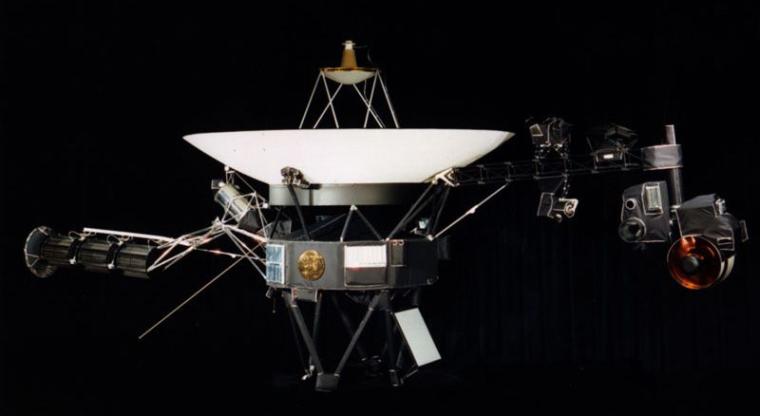 Im Foto der Sonde Voyager 1, die am 5. September 1977 ins All startete, ist...